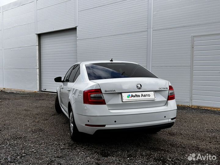 Skoda Octavia 1.6 МТ, 2018, 160 000 км