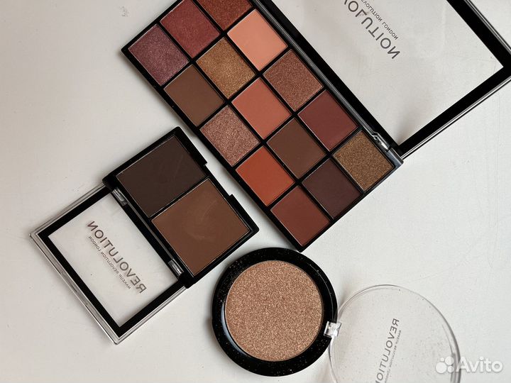 Набор косметики revolution