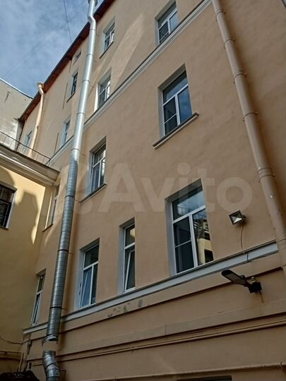 На активном перекрёстке