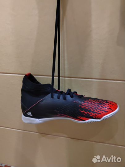 Футзалки adidas predator