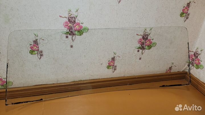 Заднее стекло ваз 2101