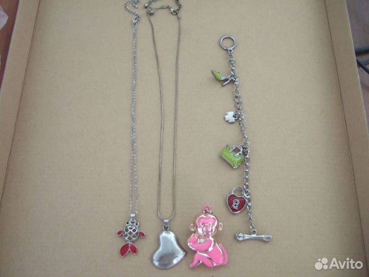 Прдам бижутерию