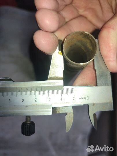 Резонатор cr85