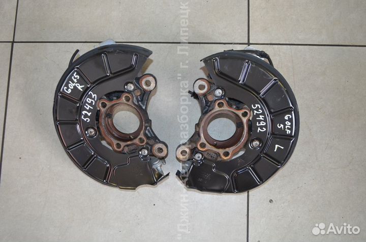 Кулак поворотный передний Golf 5 Jetta 5