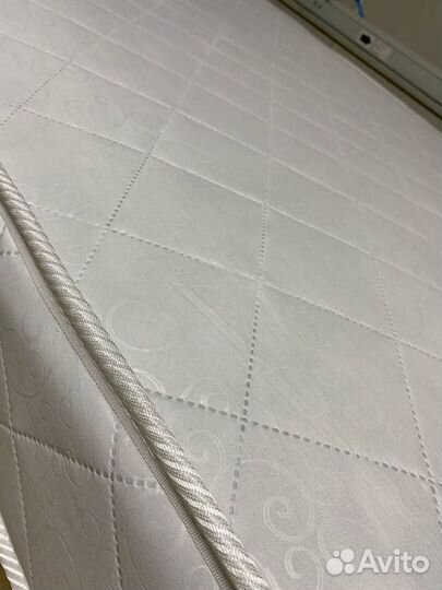 Матрас 160х200