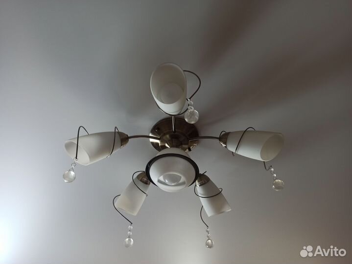 Люстра 6 рожков и 2 бра