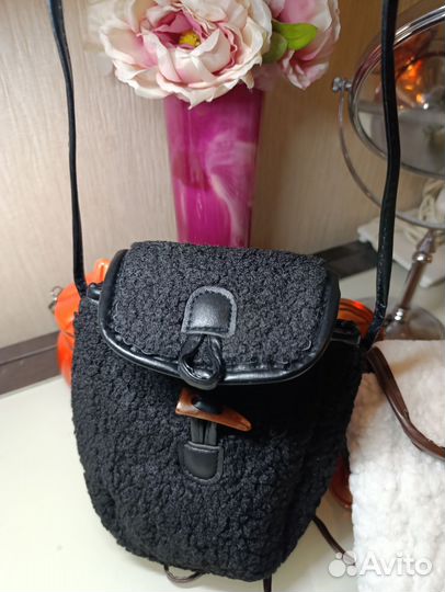 Сумка женская меховая