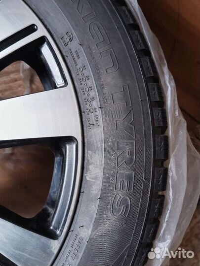 R17 Nokian Tyres Nordman 7 215/55, PCD 5x98 DIA 67.1