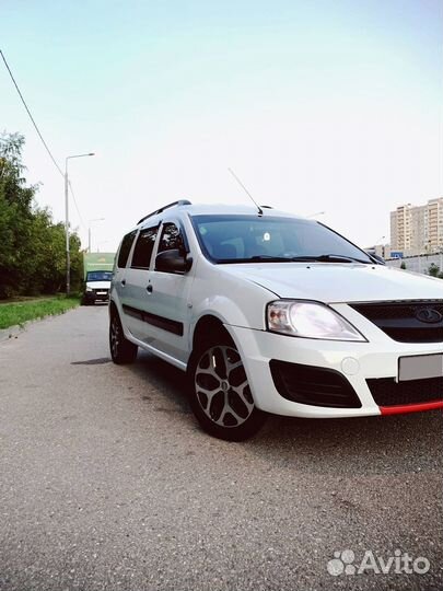 LADA Largus 1.6 МТ, 2018, 268 000 км