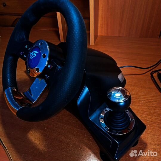 Игровой руль Dexp