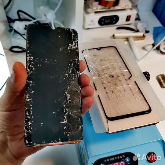 Замена стекла дисплея Xiaomi, Redmi, Honor и др