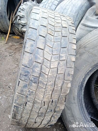 Bridgestone B70 315/70