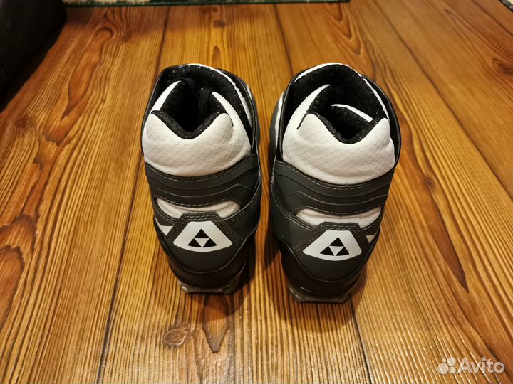 Ботинки для лыж классика 41р