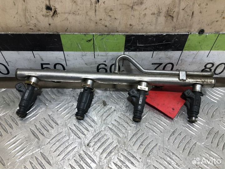 Рейка топливная рампа Chery Amulet 2006-2012