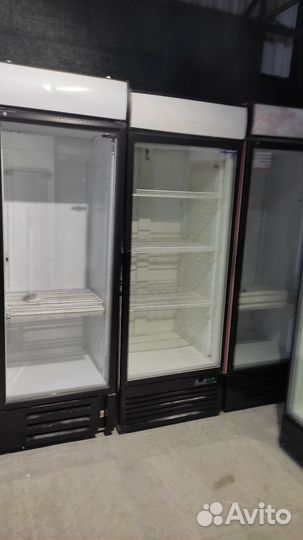 Холодильник витриный