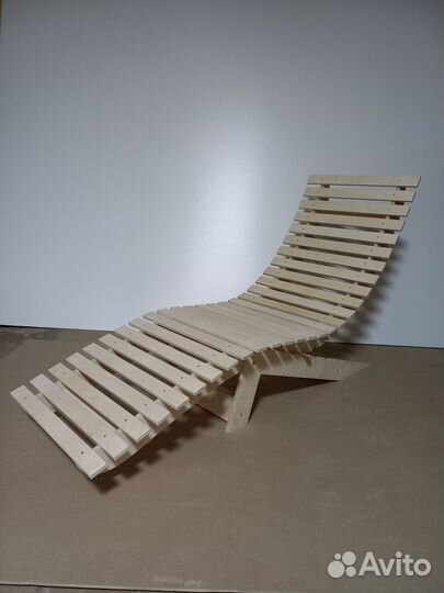 Шезлонг лежак деревянный