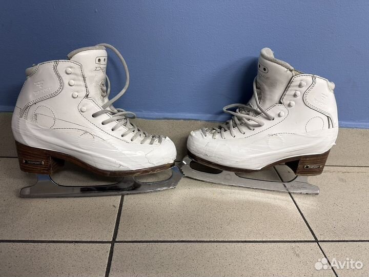 Фигурные коньки risport 245