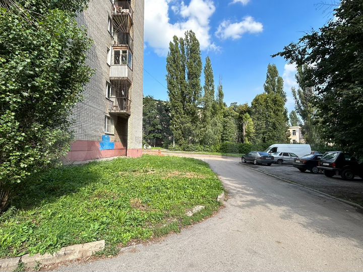 Комната 17,4 м² в 1-к., 1/9 эт.