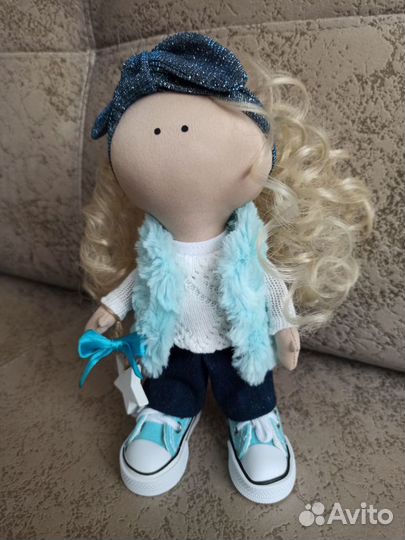 Уникальный подарок - кукла ручной работы