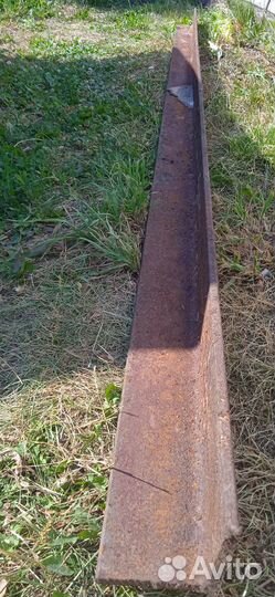 Уголок металлический 100х100х10