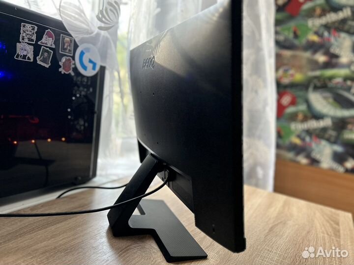 Монитор BenQ 24