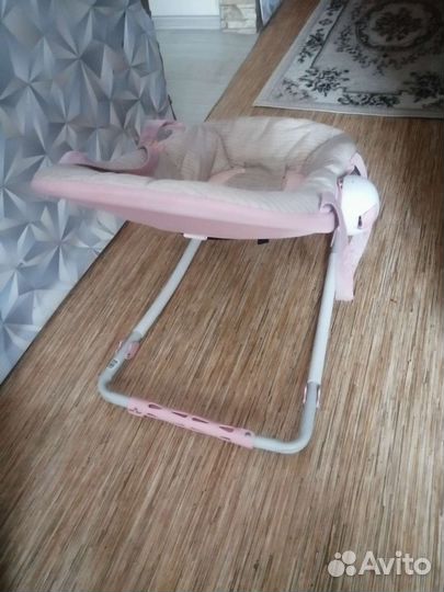 Шезлонг детский babyton