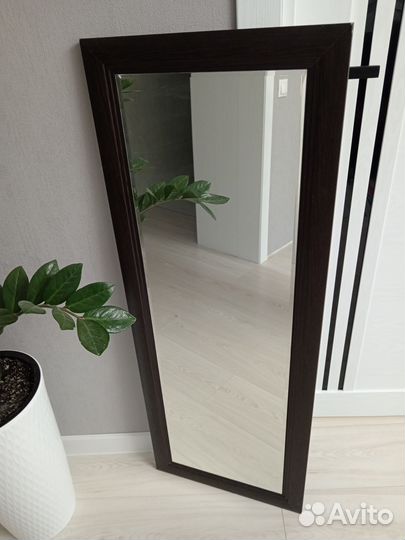 Зеркало настенное