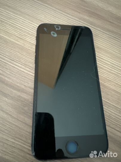 iPhone 7, 32 ГБ