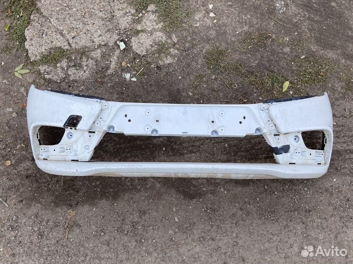 Бампер передний Лада Веста белый оригинал