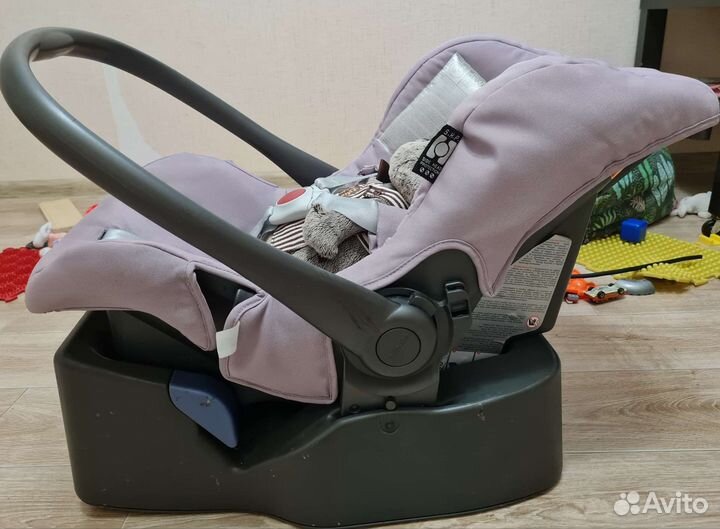 Автокресло люлька inglesina universal