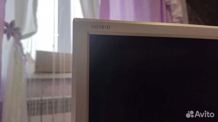 Монитор hanns.G