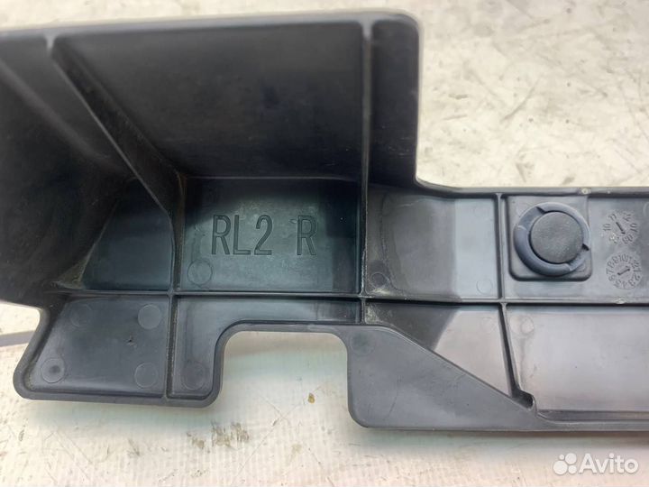 Воздухозаборник передний правый Honda Accord 8