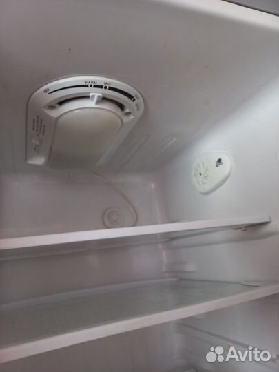 Холодильник двухкамерный samsung