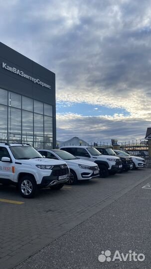 Администратор в автосалон