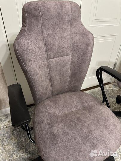 Компьютерное кресло