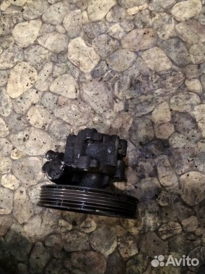 Насос гидроусилителя руля Peugeot 406 седан 1.8 I