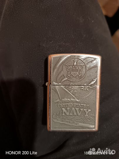 Зажигалка бензиновая zippo