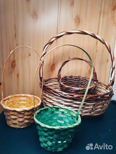 Корзина плетеная из дерева