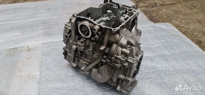 BMW S1000RR K46 Картер Мотор 11 00 8 561 534