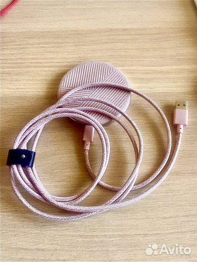 Беспроводное зарядное устройство Native Union