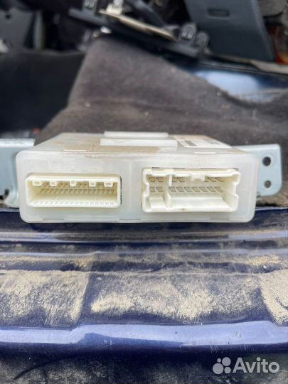 Блок управления рулевой колонкой Infiniti FX35