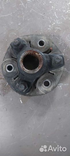 Эластичная муфта Mercedes