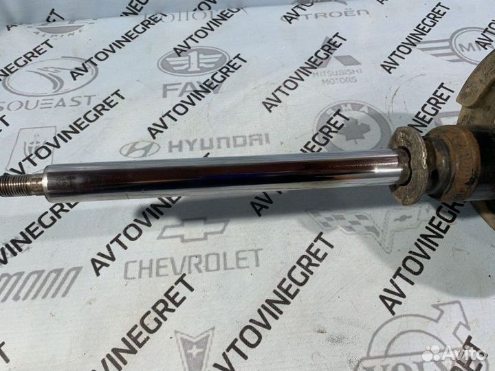 Стойка амортизатор передняя правая Opel Antara