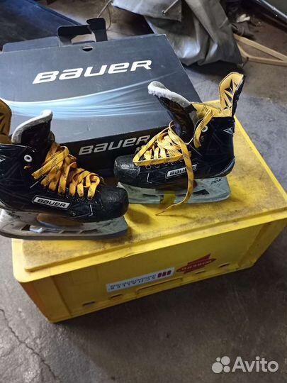 Коньки хоккейные детские