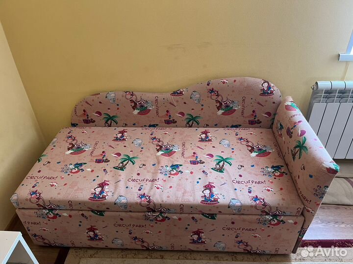 Детский диванчик бу