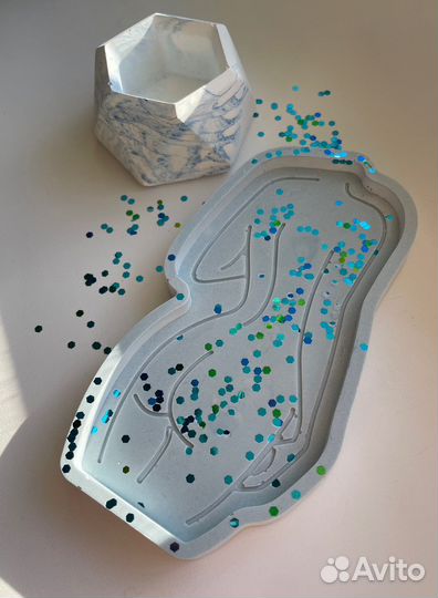 Поднос из гипса