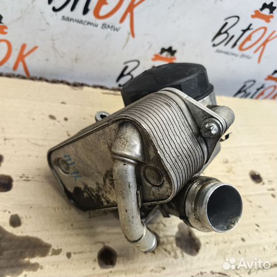 Масляный стакана с теплообменником BMW N52 n20 n55