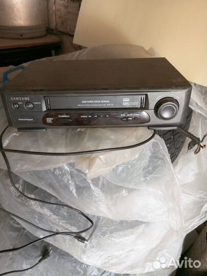 Видеомагнитофон samsung
