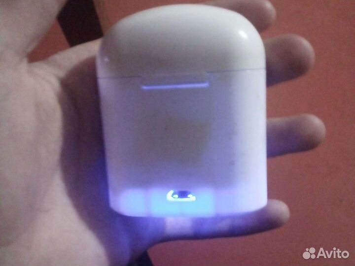 Безпроватные наушники простые