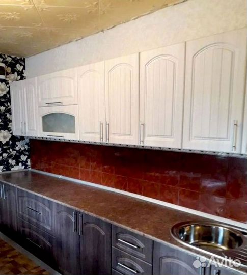 Кухонный гарнитур угловой